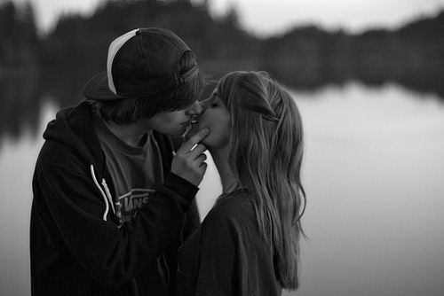 Boy And Girl Kissing Tumblr