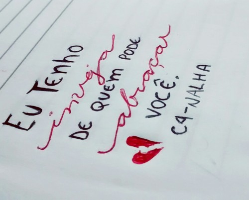 CHUPA ME OLHANDO