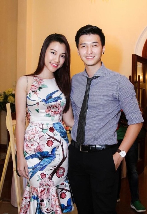 vnguys: tudamm: Đủ hot không :)) hay muốn full mới hot Huynh Anh