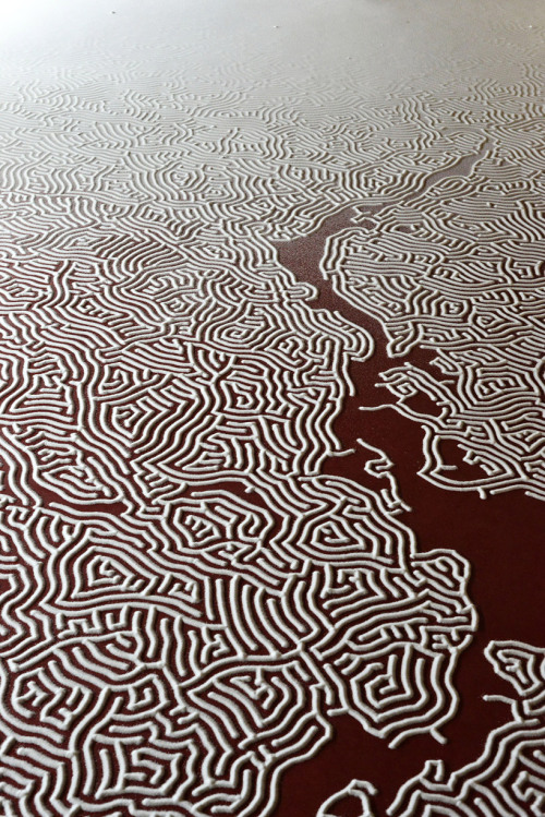 the-armed-utahn:mmoozzee:mayahan:Elaborate Salt Labyrinths by Japanese Artist Motoi YamamotoSnail he