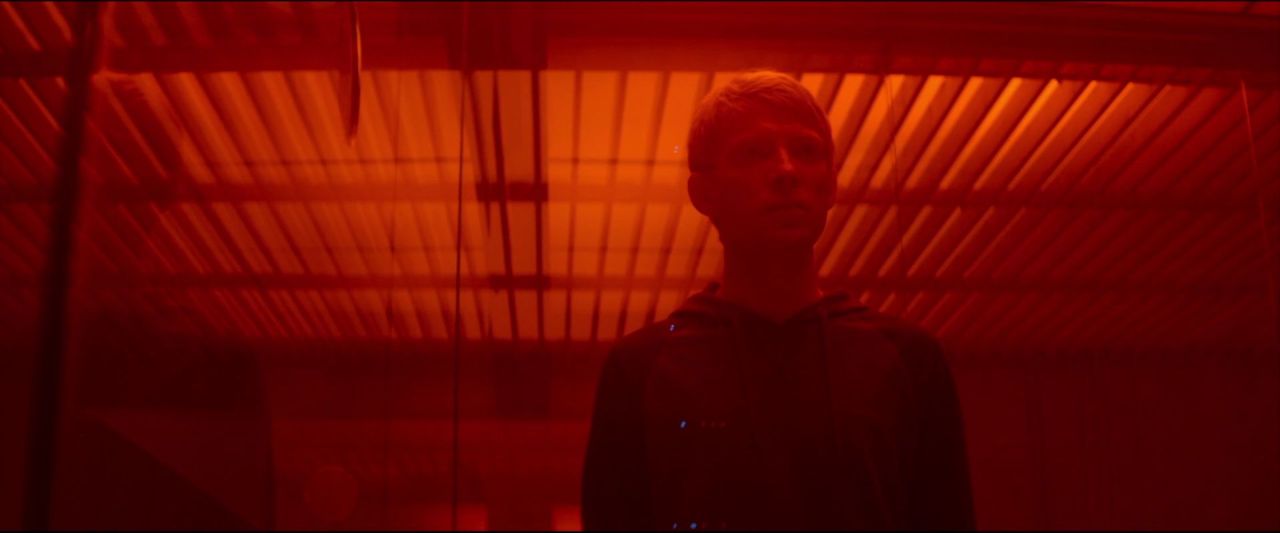 englishsummers:  Ex Machina (2015) + red scenes 