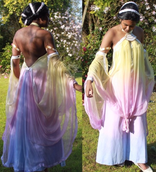 arwcnevenstar:Finally got some pictures of my Padme lake dress cosplay Photos by @readingbookswatchi
