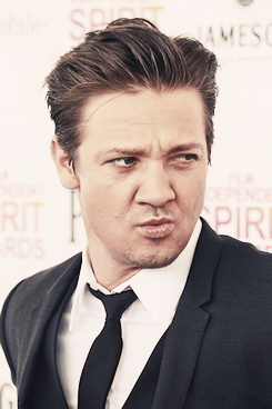 Honestly, I’m living in the wrong country. The nicest guys live in the USA or England. Am I wrong, Jer? hehe