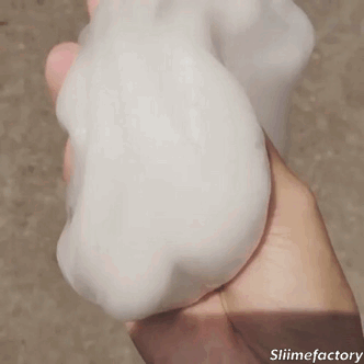 penny-anna:“Female presenter destroys male co-host in cotton candy eating contest” stimboard(sources