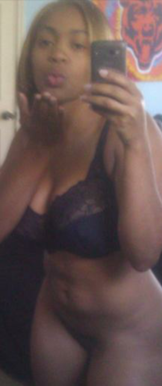 blackwomenlover:  Selfshooters