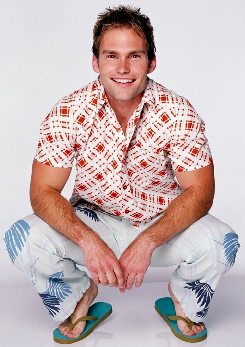 bestgayfeet:  Seann William Scott (03)  Celebration of Male Beauty  Follow me at furrypty.tum