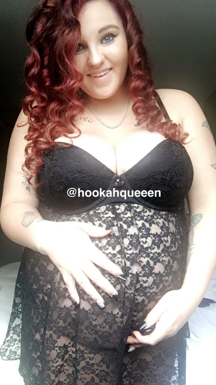 lovemesomepregnantbitchez: Just want to tease y’all real quick with this Pregnant