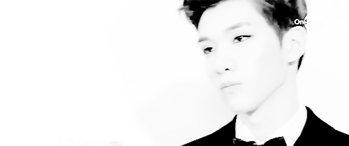 calabozos:  gr8u: b&amp;w ver.  oh my god leo and hyuk look so handsome