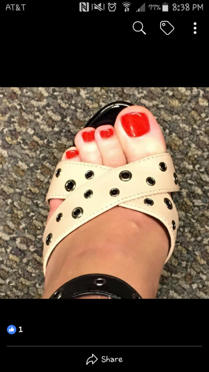 Gf sexy toes