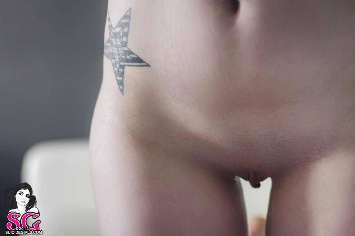 Itty Bitty Titties