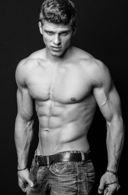 Porn myfavouriteguysblog:Kaz van der Waard, fitness photos