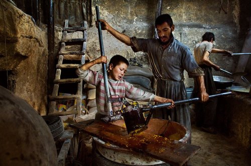 autremondeimagination:  Stolen Childhoods by Steve McCurry From Top: Africa, Tibet, Nepal, Kabul, Myanmar/ Burma, Afghanistan, Bangladesh, India, Burma, Niger 