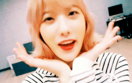 cosmics-girls: cute octopus Lee Luda, for @tttaeyeon ♡