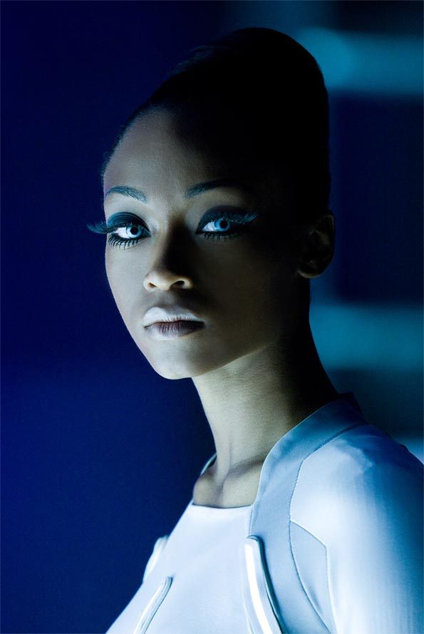 damesviolet:   hoodfuturism:  sure-alright-okay:  bluedogeyes:  Yaya DaCosta, Tron: