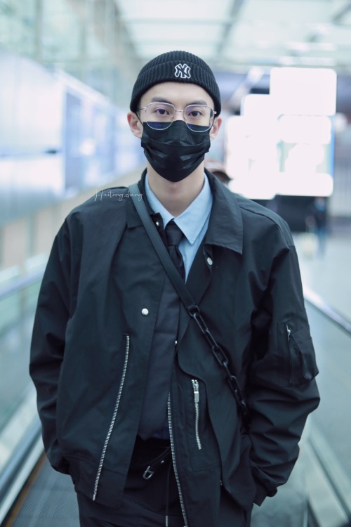 Airport Fashion — Dylan Wang - March 25th 2022