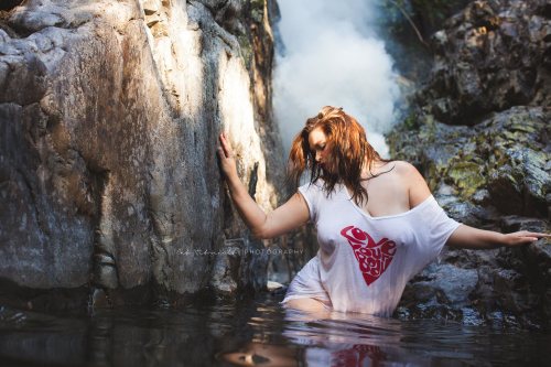 goddessofearthplus: Bianca Bombshell.
