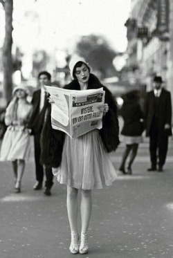 workonyour-jive:  Paris, 1920