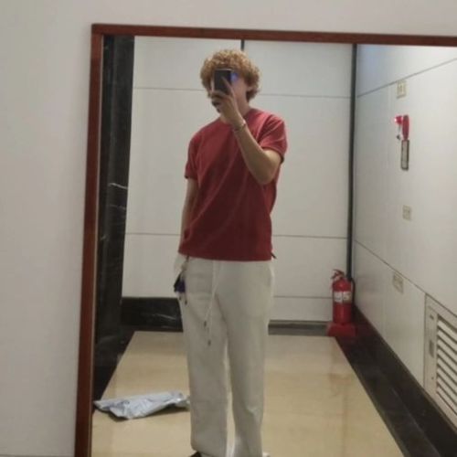 taee:220228 Taehyung’s Instagram Post: 앨범정리하다가‍ Was organizing my photo album‍ 