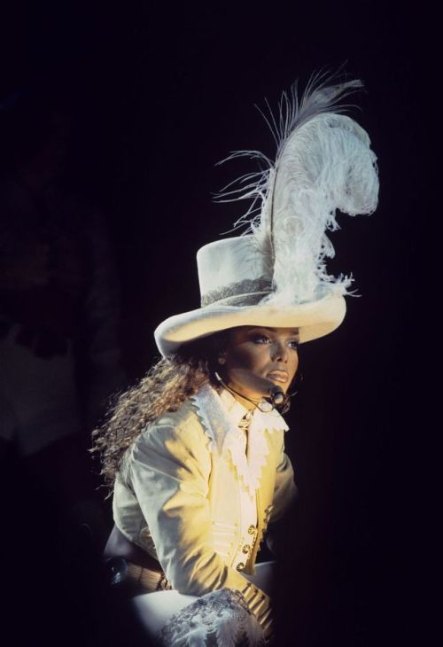 Janet Jackson, 1994LISTEN TO MY POP/R&B SONG ‘COINS’