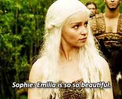 filmeditors:   Game of Thrones Commentaries | Sophie Turner [1x03]  