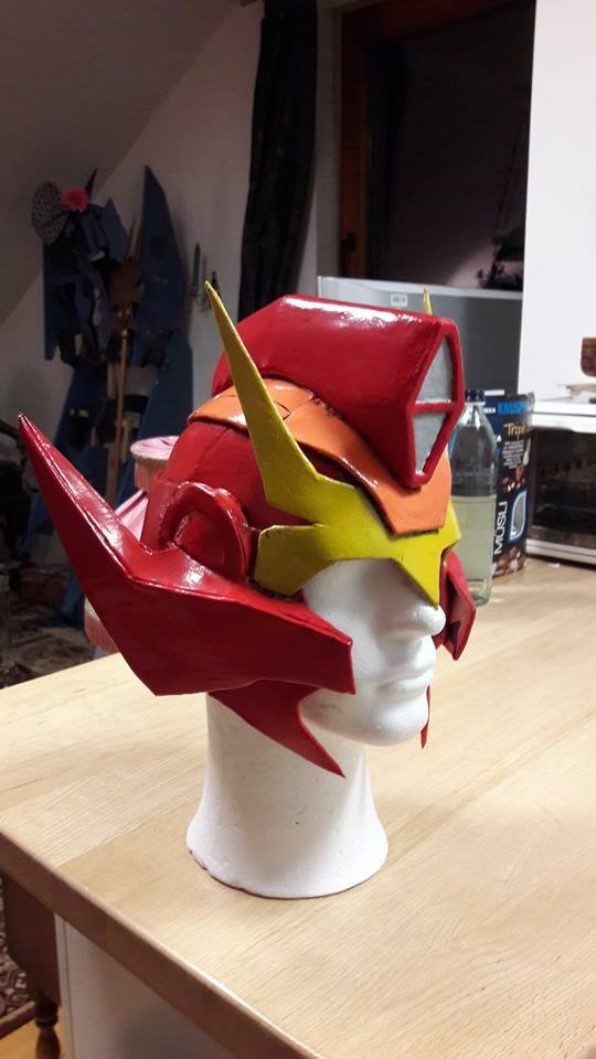 chaozrael: :) Rodimus helmet is completely done now. I made the paintjob over night