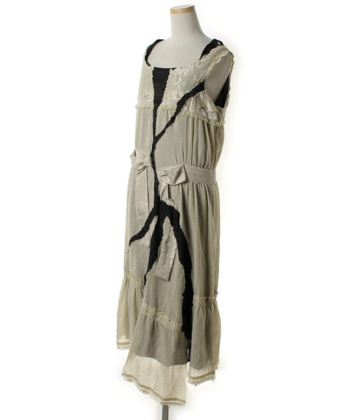 clothjects: undercover spring 2006 shattered dress