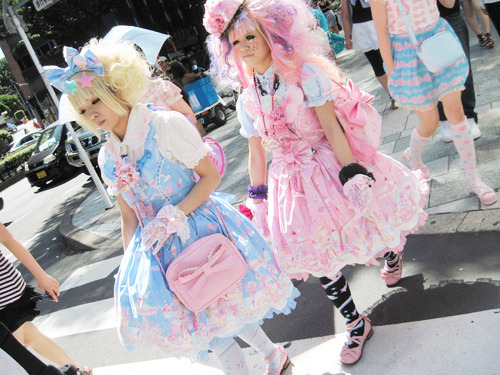 galaxykei:  Sweet Lolita Streets! (via favim)