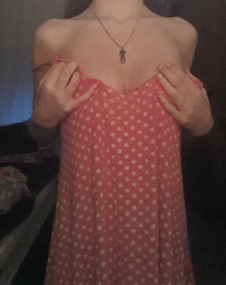 downblouseslips:  💗Great Boobs💗50%