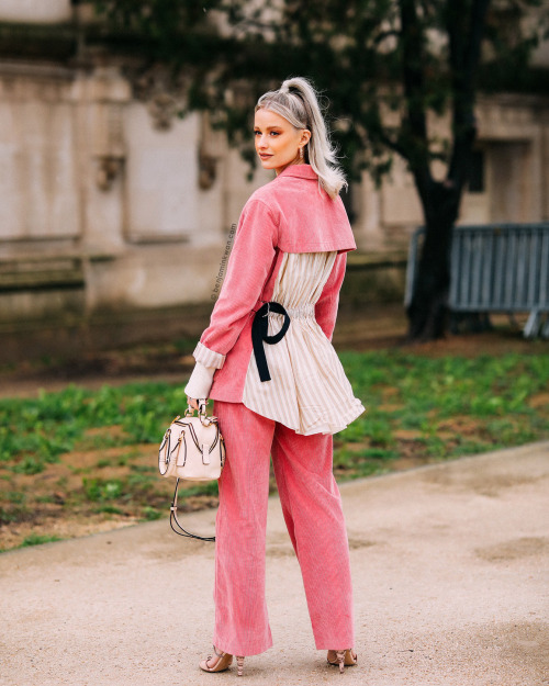 Victoria McGrath at Chloe FW 2020 - 2021 Paris Snapped by Benjamin KwanParis Fashion Week