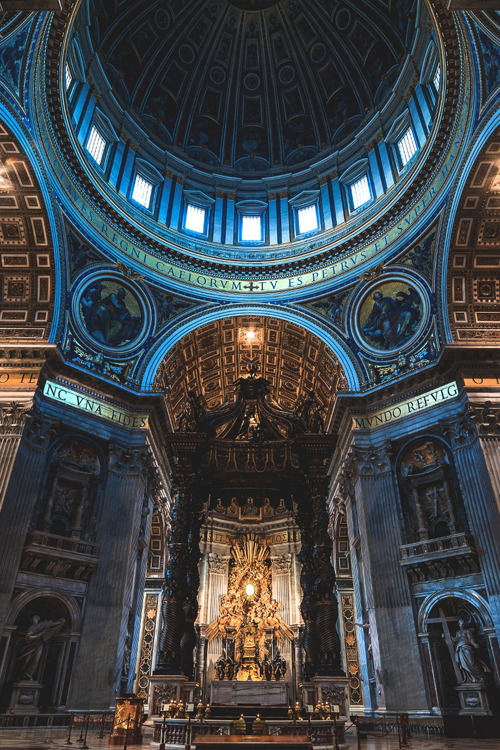 plasmatics-life:Rome, Saint Peters Basilica - Vatican | {by Jean Claude Castor} | {Follow on 500px}