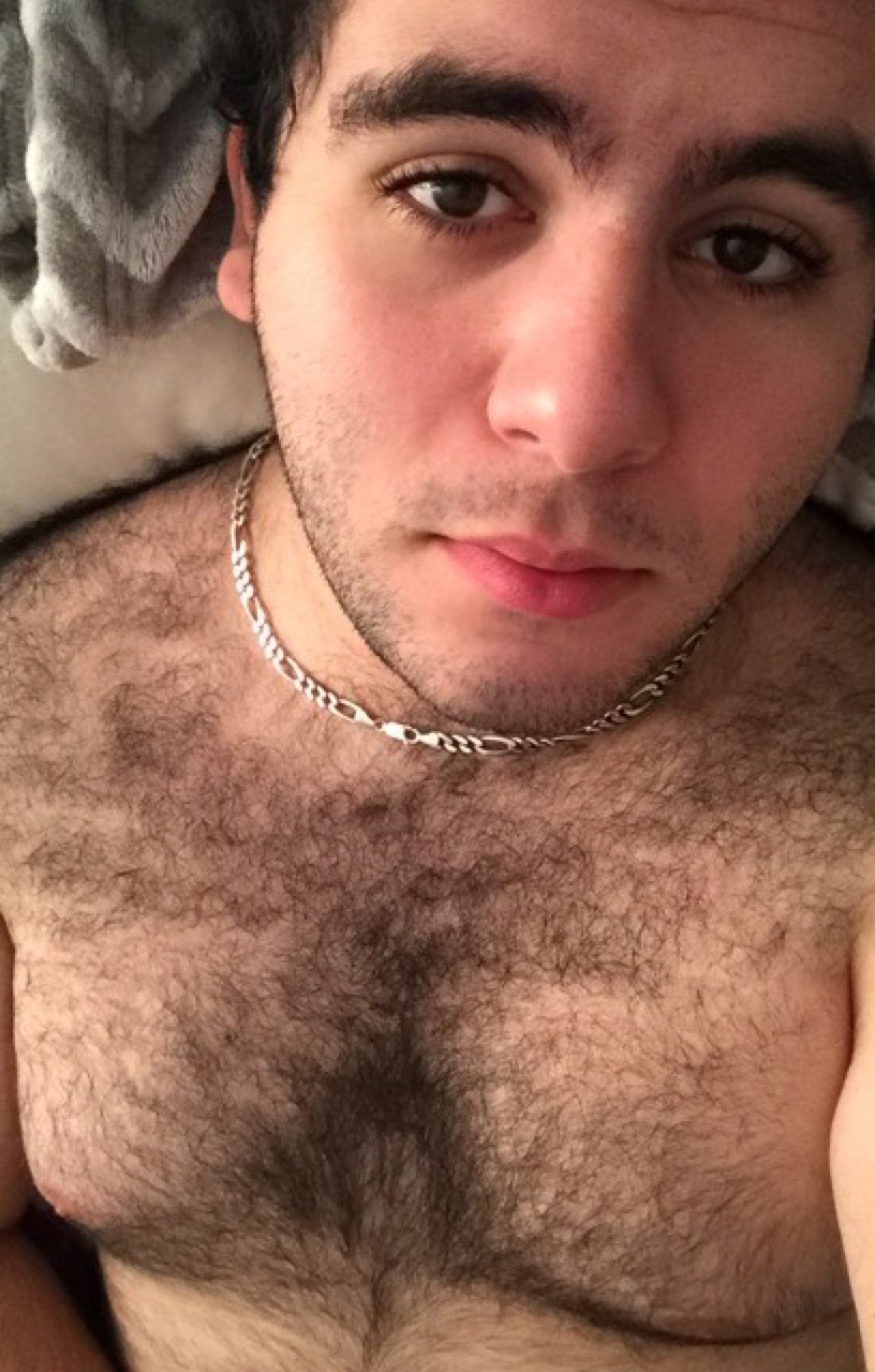 thirstywhitemom:Feeling cute