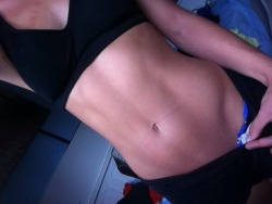 carlsquared:  My abdominals of the day