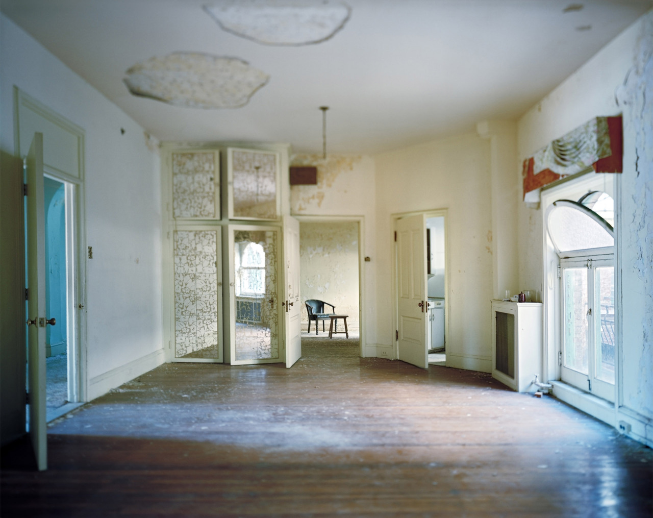 The Divine Lorraine Hotel, 2007.