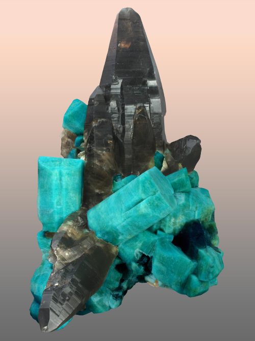 bijoux-et-mineraux:
“ Smoky Quartz and Amazonite - Colorado
”