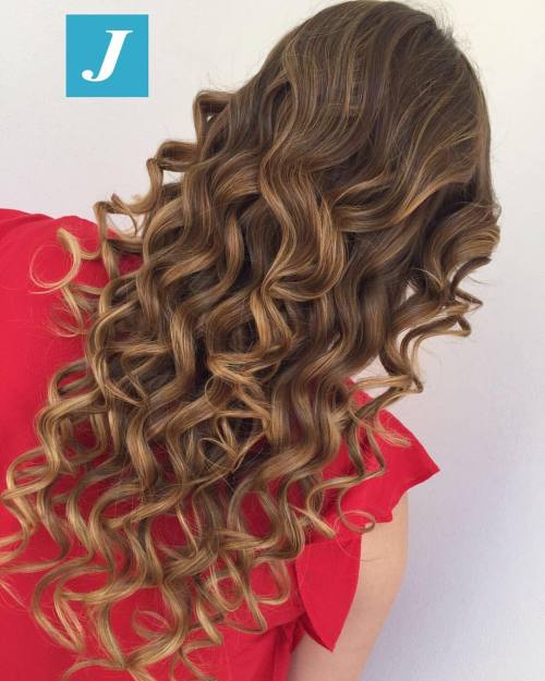 Curly Hair &amp; Degradé Joelle! #cdj #degradejoelle #tagliopuntearia #degradé #ig