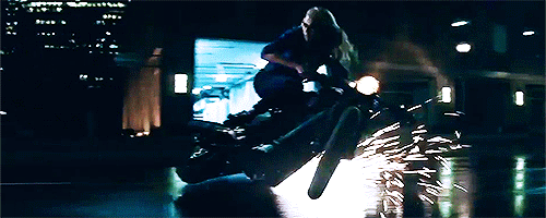 harleyxjoker4ever:  madness-driven:  hchickrocks:  Before she ran off and joined