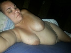 babysue77:  Laying in bed 10-27-14