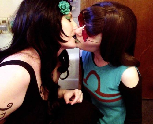 m3rryg4m:  Heart Eyes <3 Porrim-cosplaykinky Latula-m3rryg4m