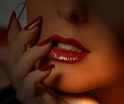 Dominatrix Annabelle - Lipstick, Nails and