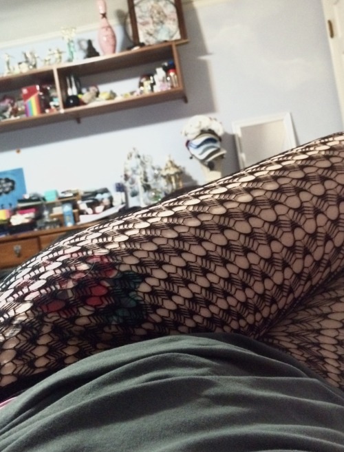 XXX ceasetobesilent:In love with these tights photo