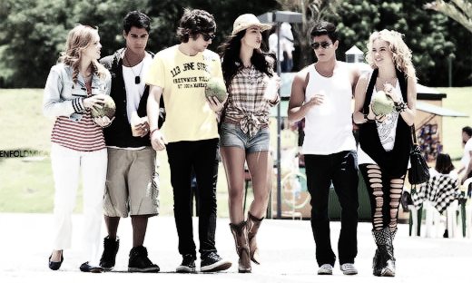 enfoldmica:  Rebeldes in BH ! 