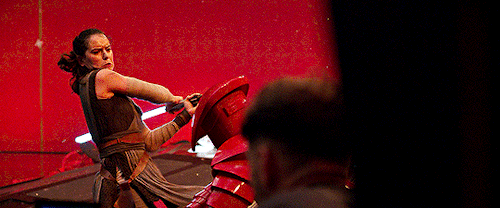 pixelrey:Daisy Ridley behind the scenes of Star Wars: Episode VIII — The Last Jedi