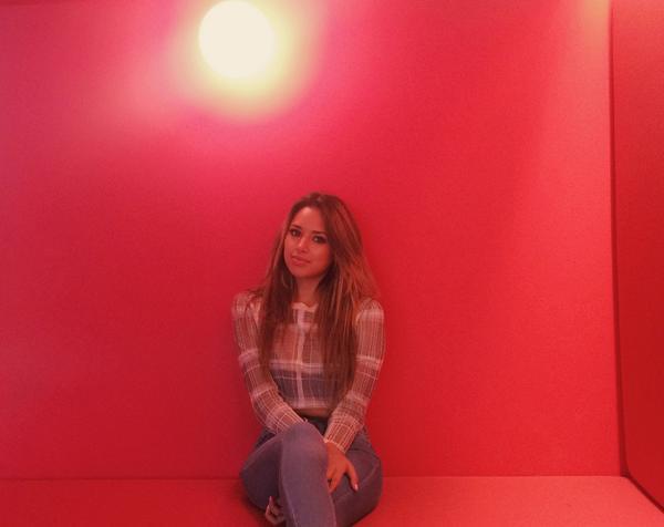 villegas-news:  JASMINEVILLEGAS: chilling @beatsmusic earlier today :) their app