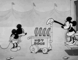 gameraboy:  Minnie wants a hot dog. The Karnival Kid (1929)
