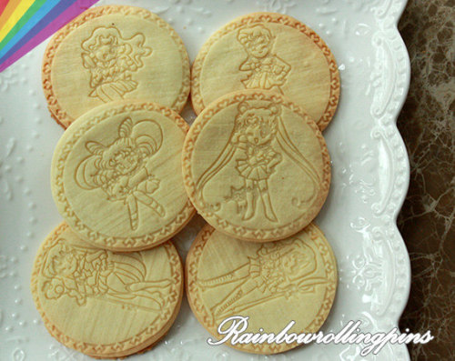 sosuperawesome: RainbowRollingPins on Etsy • So Super Awesome is also on Facebook, Twitter and 