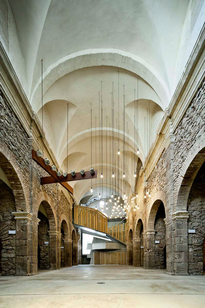innovativ:  The Sant Francesc convent, located in the small Catalan town of Santpedor,