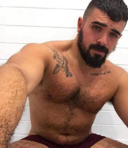 Follow my two hairy men blogs:http://sambrcln.tumblr.comhttp://hairysex.tumblr.com