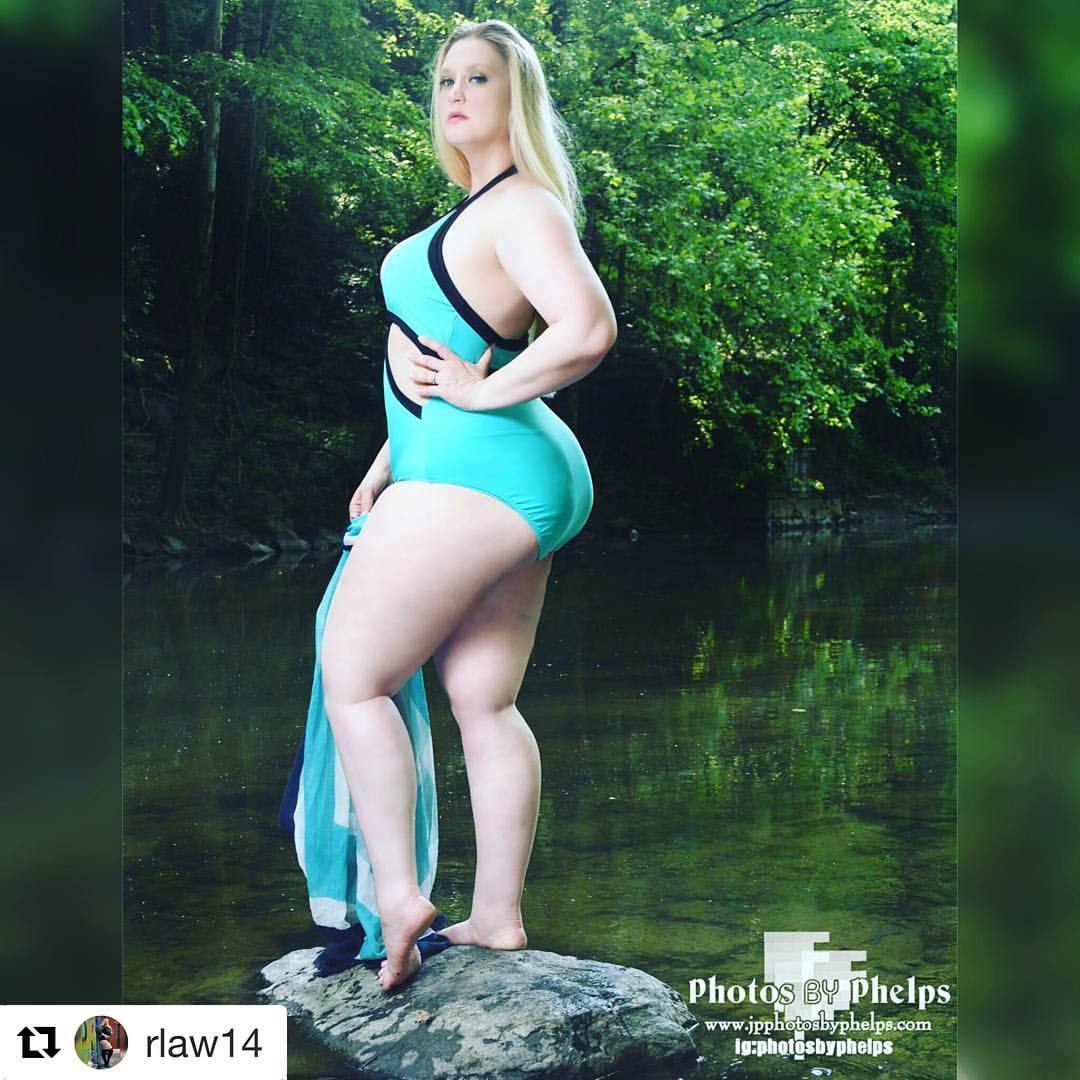 #Repost @rlaw14 ・・・ Photographer: @photosbyphelps  Bathing suit: @forever21plus