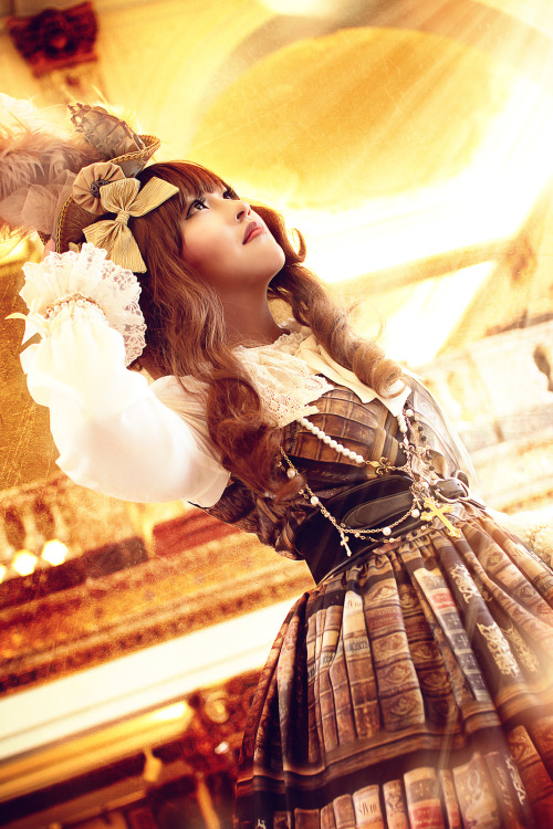 ophelia-immortal:  Unter the Sea Event, Amsterdam, May 2016 