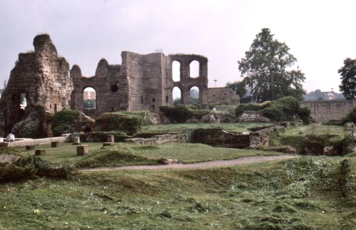 Ruinen von Bädern aus der Römerzeit, Trier, Rheinland-Pfalz, 1977.